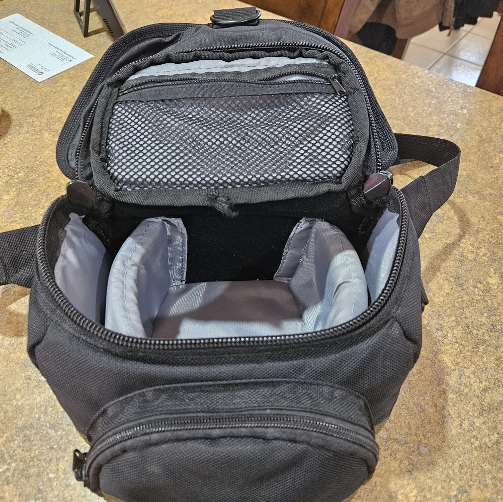Canon Rebel EOS T3 bundle